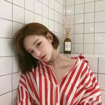 彩凤云裳